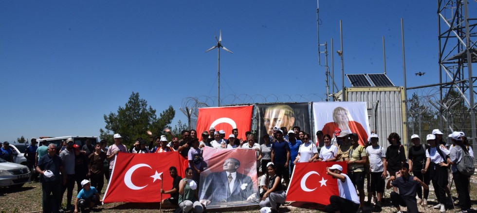 Ceyhan Belediyesi’nin “Atatürk’ün İzinde” temalı doğa yürüyüşü büyük ilgi gördü