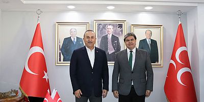 Dışişleri Bakanı Mevlüt Çavuşoğlu, MHP Adana İl Başkanlığı'nı ziyaret etti