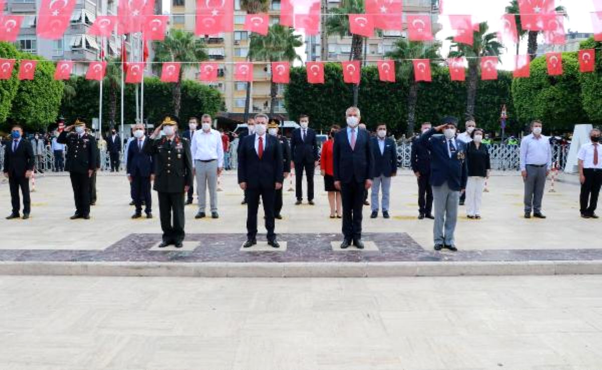 Adana'da Gaziler Günü törenle kutlandı